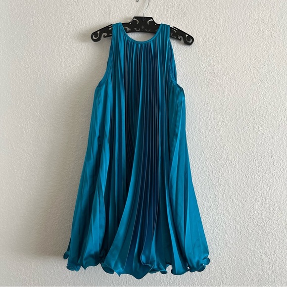 Mac Duggal Pleated Halter Neck Flowy Mini Trapeze Dress 49636 NWT Ocean Blue - Picture 7 of 12